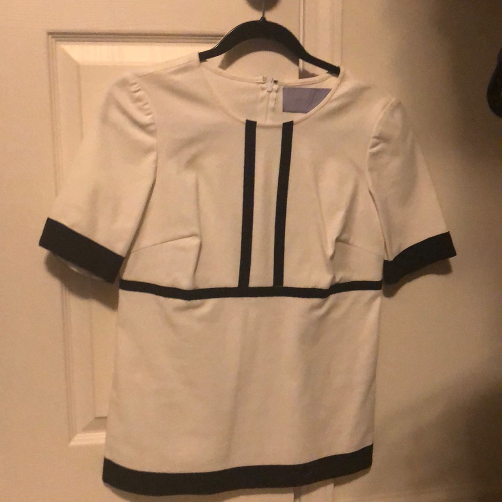 Lavender Label Vera Wang Blouse